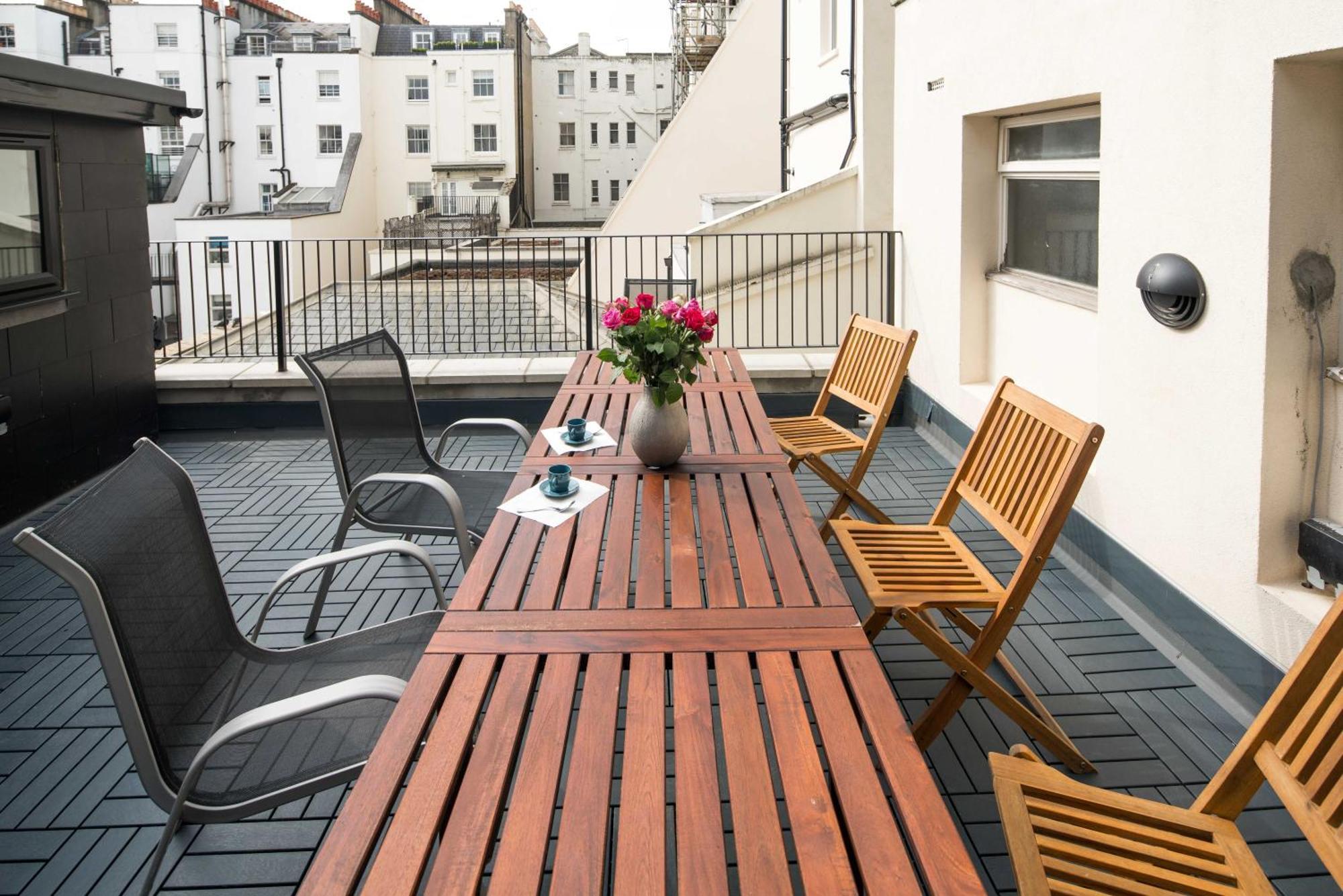 Roof Haven At Kensington Mews Appartamento Londra