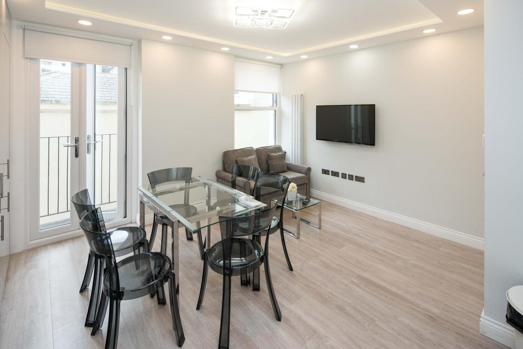 Roof Haven At Kensington Mews Londra